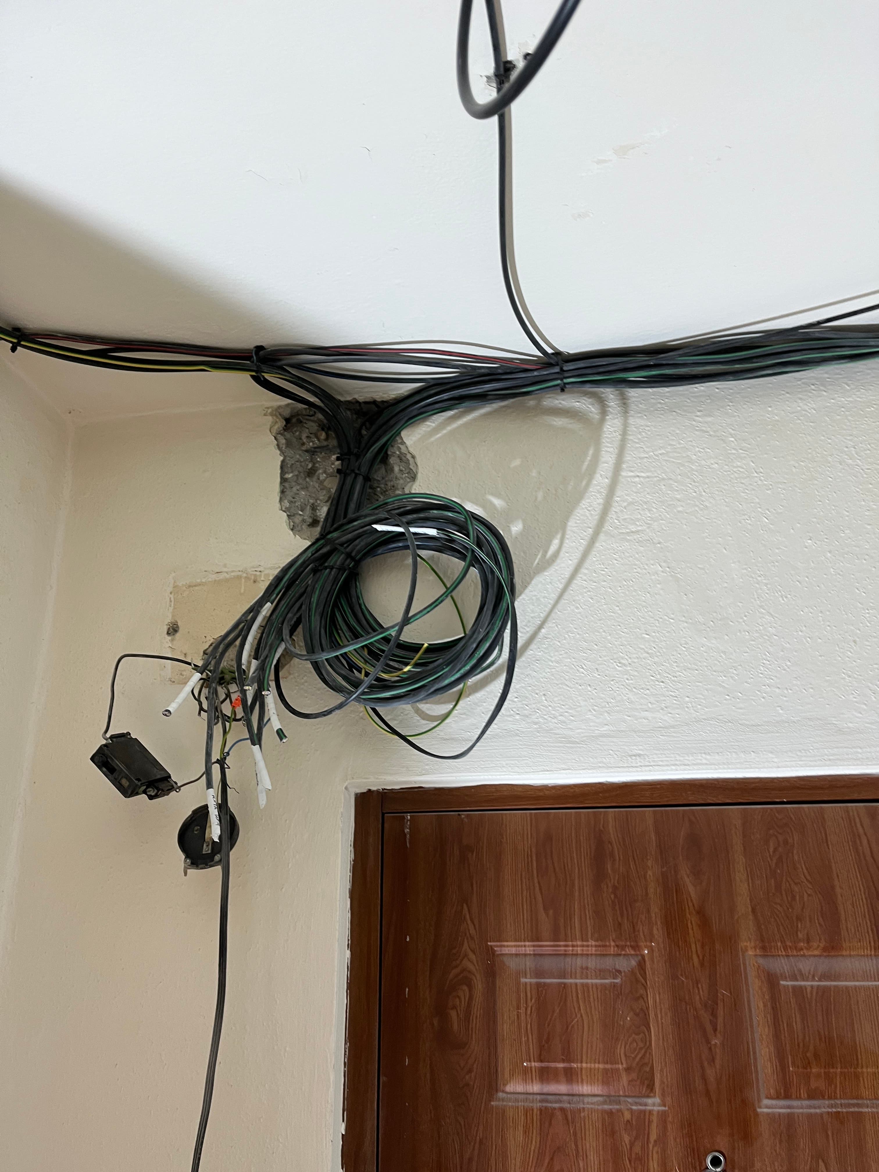 Rekonštrukcia elektroinštalácie 3-izbového bytu - foto 4